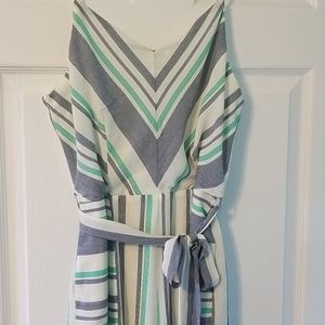 NWT Jumpsuit with pockets!